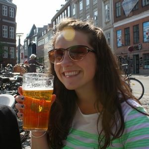 Meet your Posher, Corinne